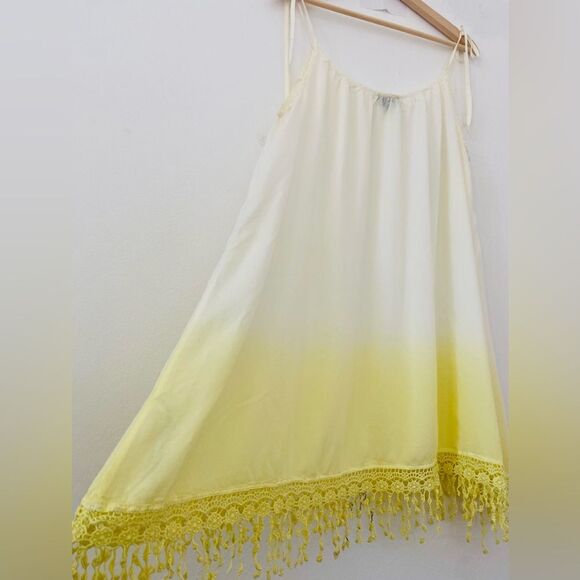 Yellow Ombre Cover up Dress with Embroidered Fringe Size L Vacation Resort - Picture 5 of 8